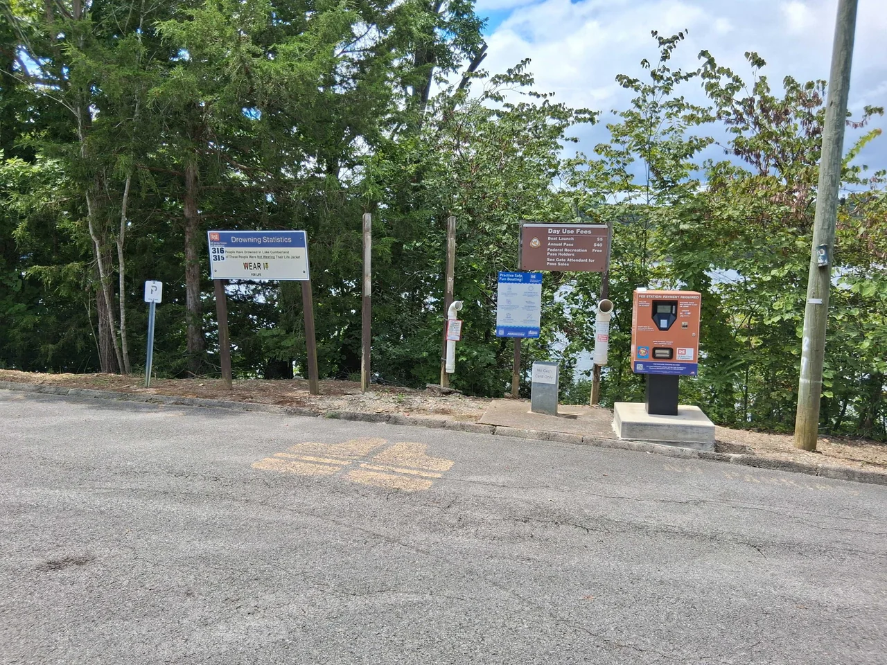 New Fall Creek day-use without the resort rush — local photo near Monticello KY on Lake Cumberland