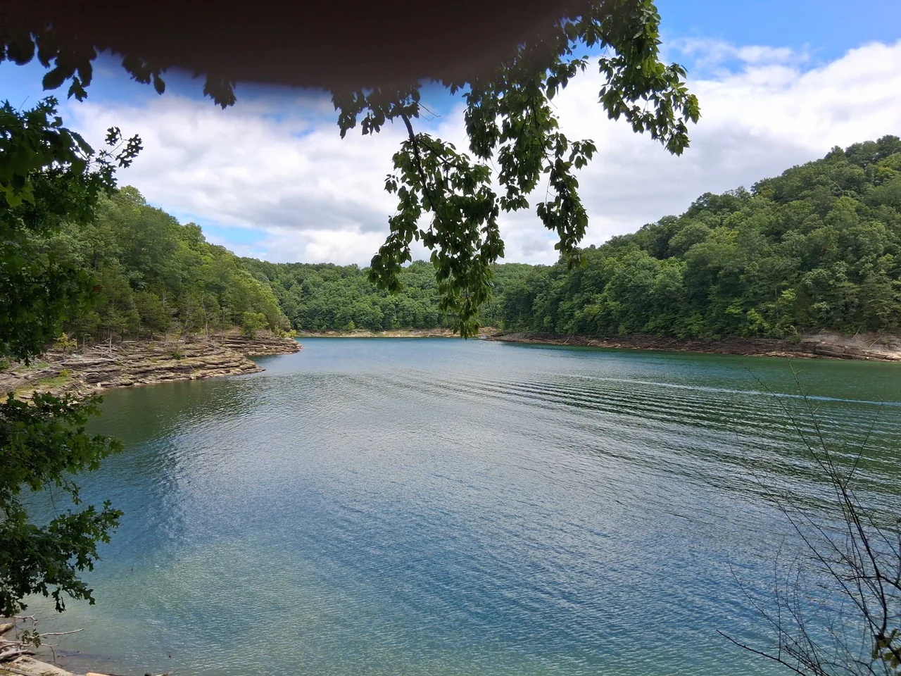 New Fall Creek day-use without the resort rush — Lake Cumberland near Monticello KY for cabin week swimming and boat access